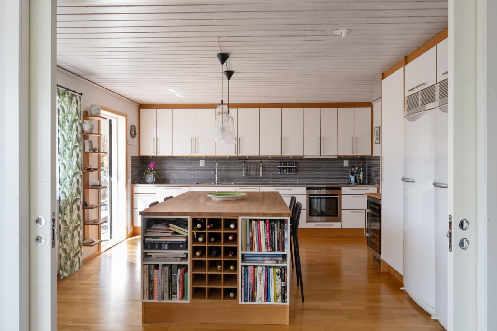 Del av stora köket Östbovägen 11A