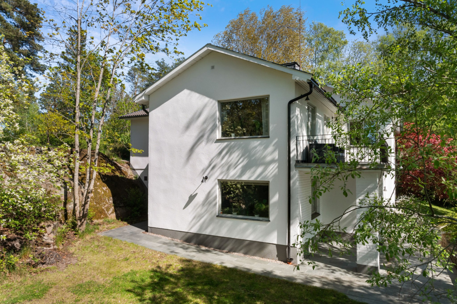  Karlsrovägen 13