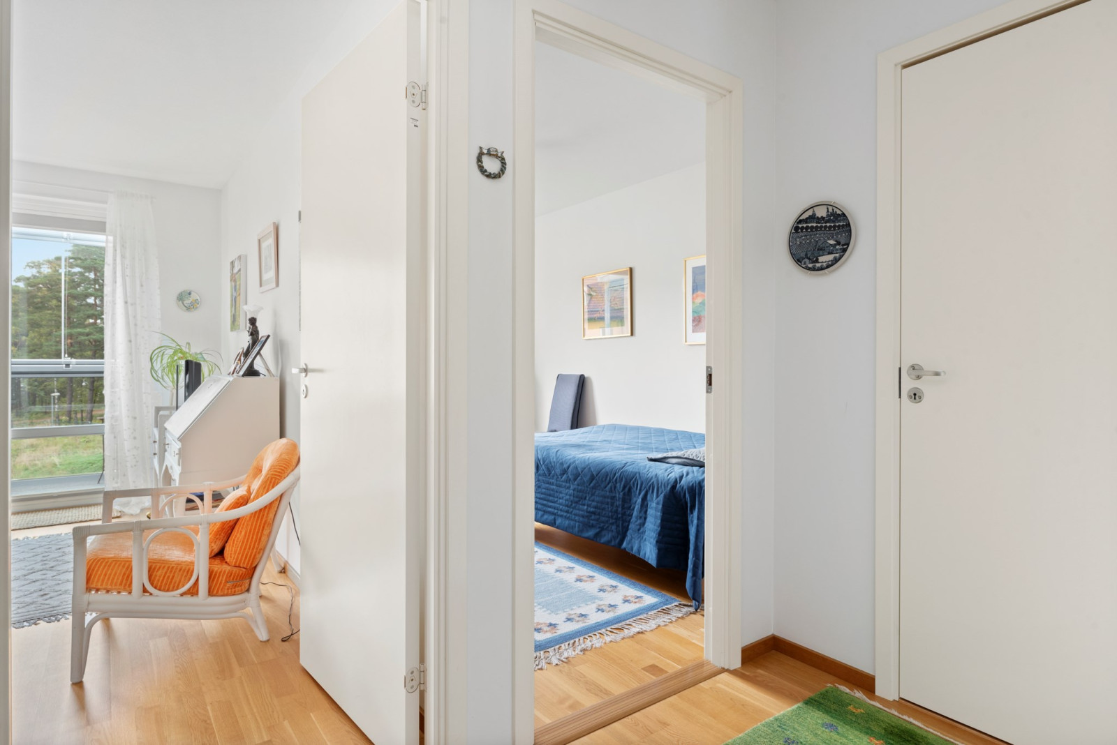  Sjövillegränd 10 högst upp i huset med sjöutsikt