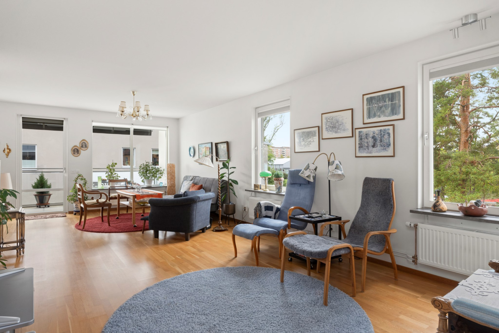  Sjövillegränd 10 högst upp i huset med sjöutsikt