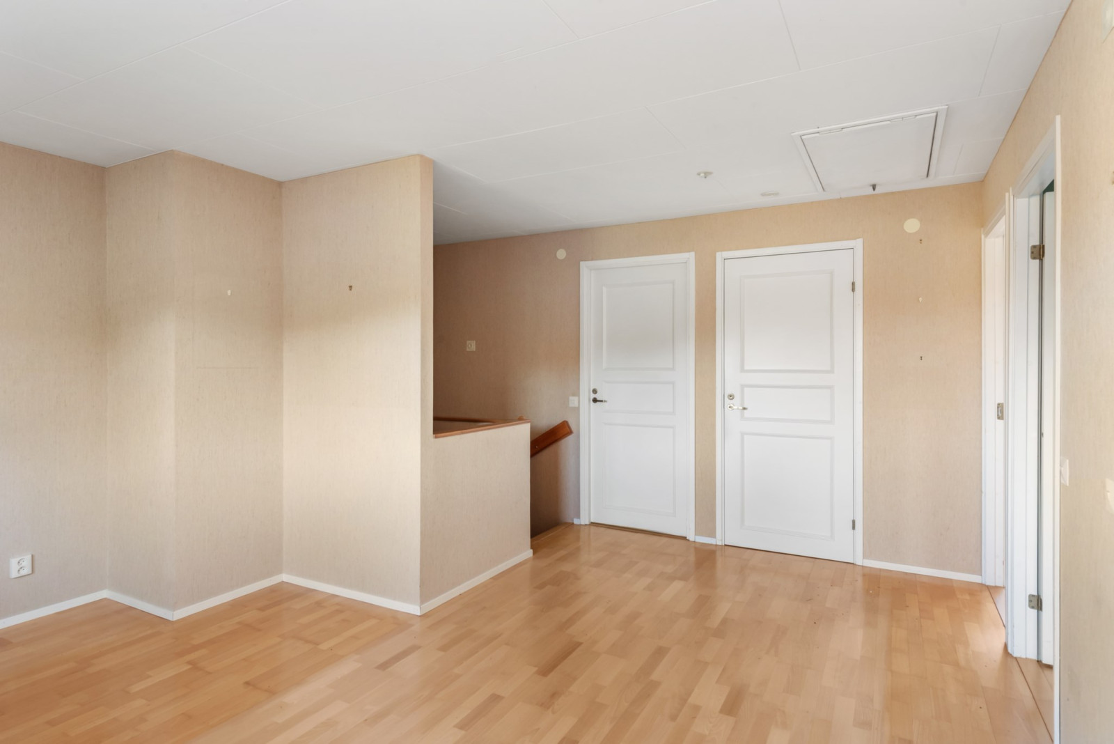  Laura Grubbs väg 48