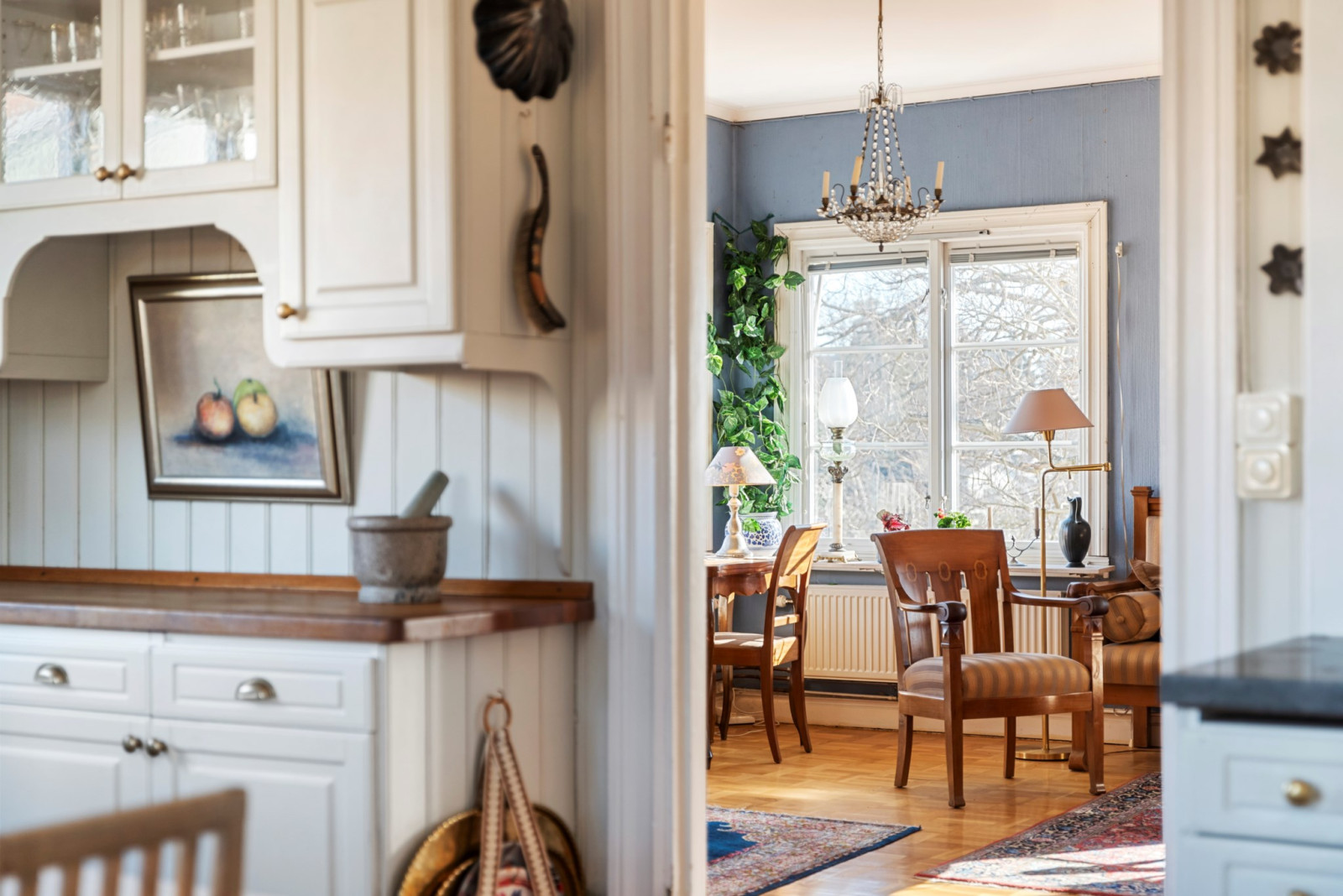 Kök mot vardagsrummet Soltorpsvägen 12