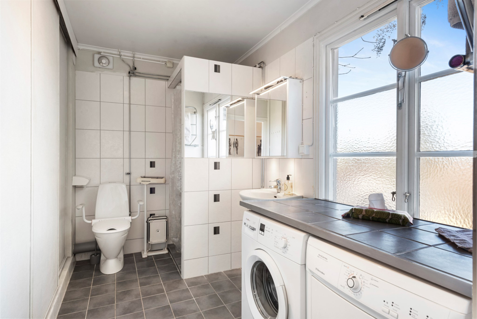 Duschrum / wc / tvättstuga Soltorpsvägen 12