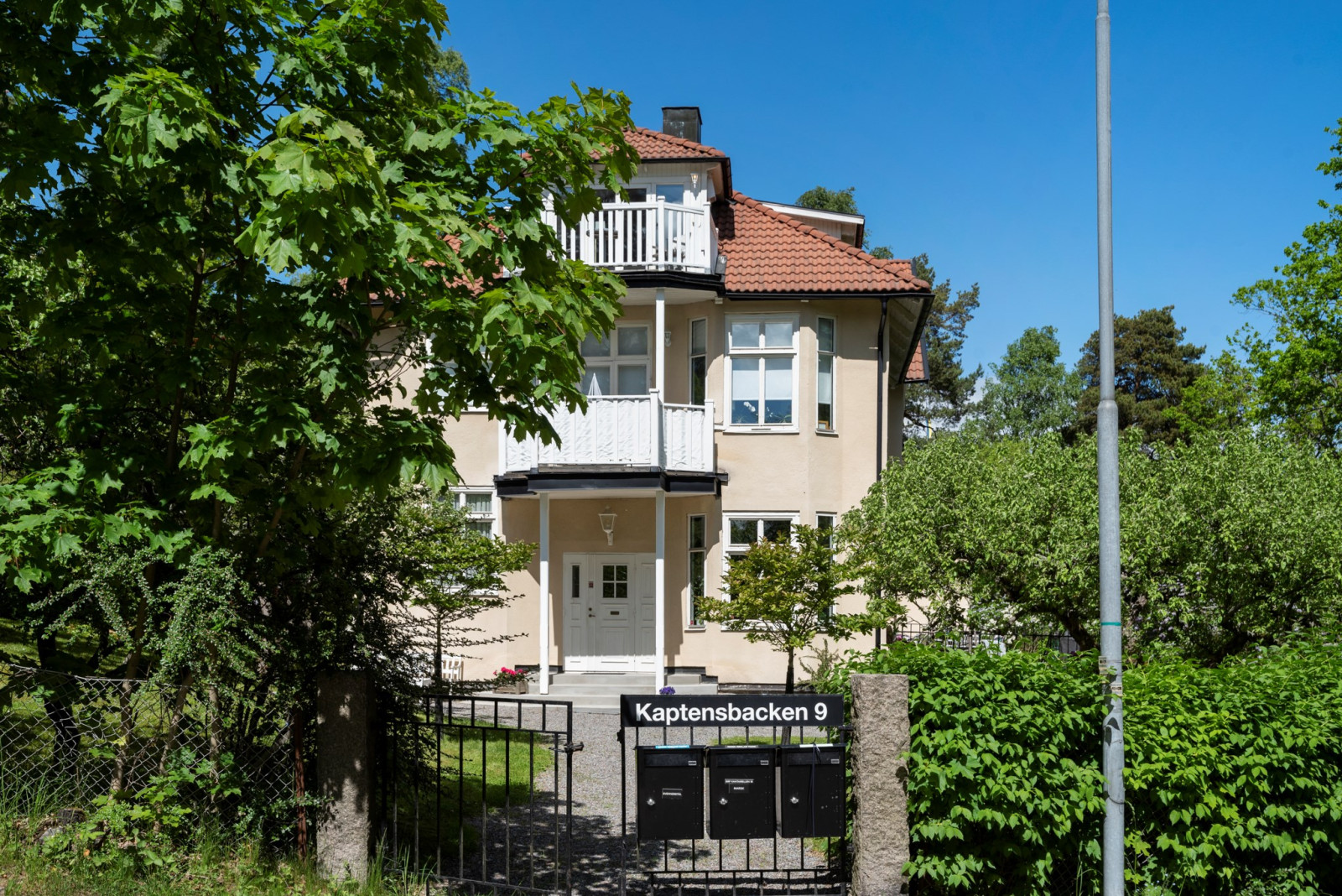  Kaptensbacken 9